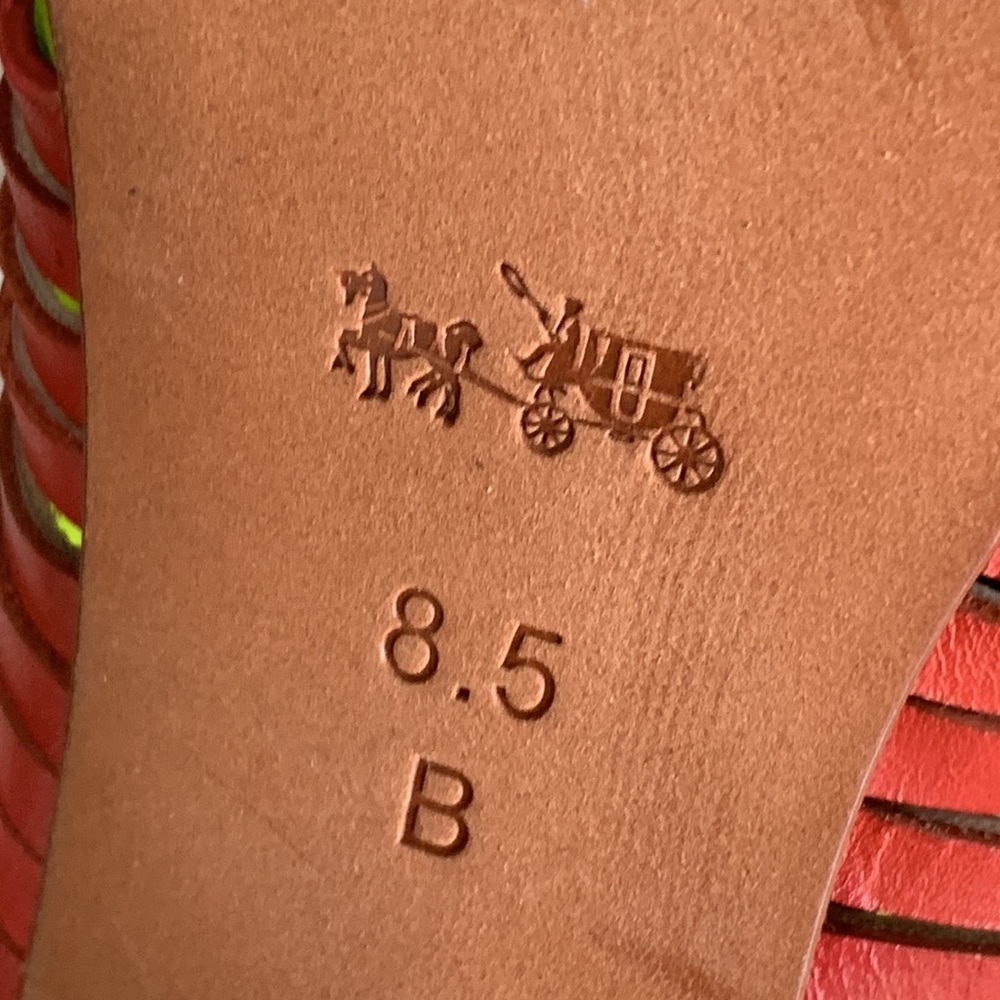 COACH Lorrie Sandal - Picture 12 of 16